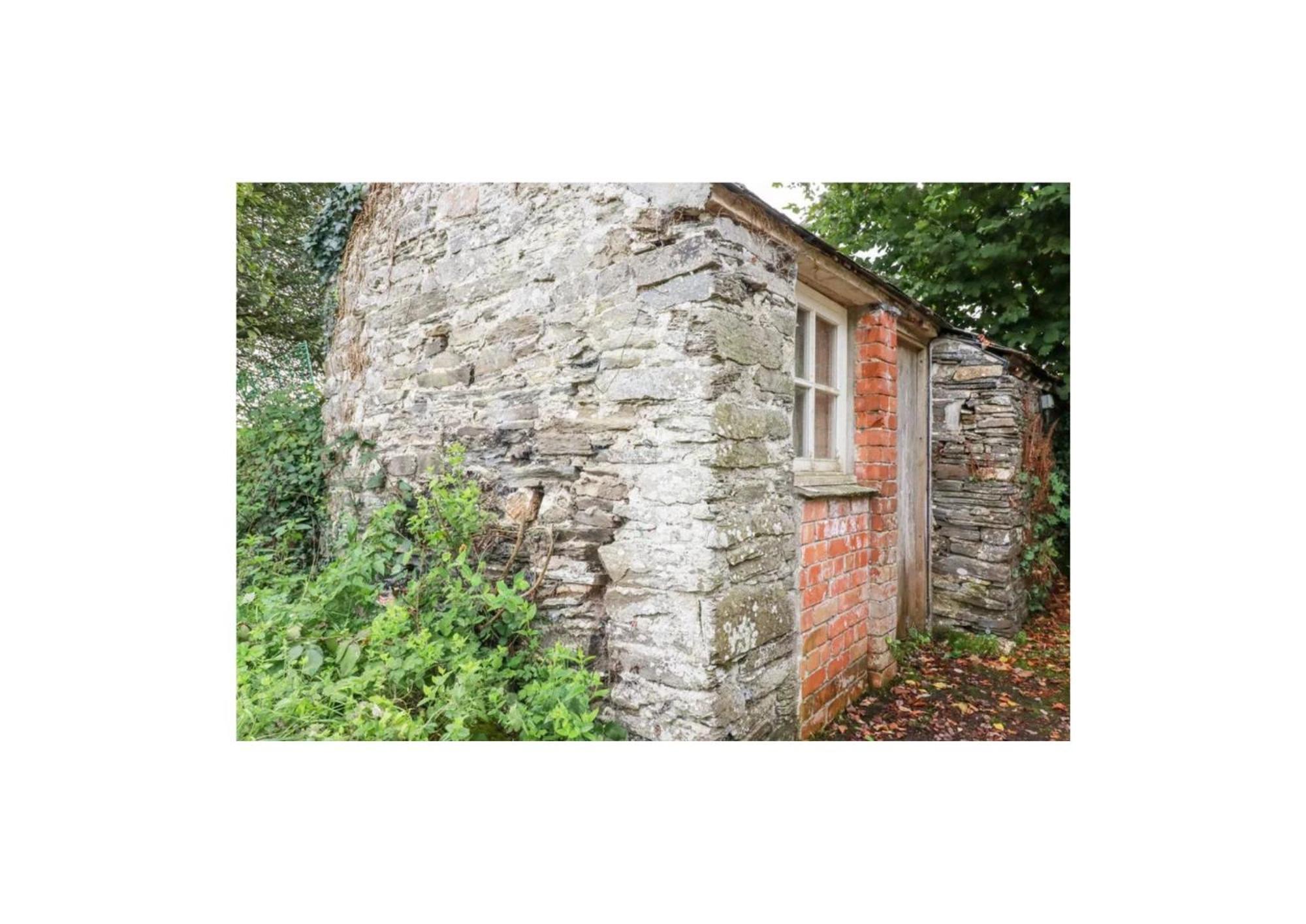 Meadowside Cottage, Characterful Grade 2 Listed Cottage Near To Wadebridge And Padstow المظهر الخارجي الصورة
